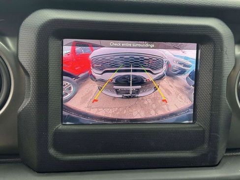 Used 2022 Jeep Wrangler Unlimited Sport AWD/4WD image 25