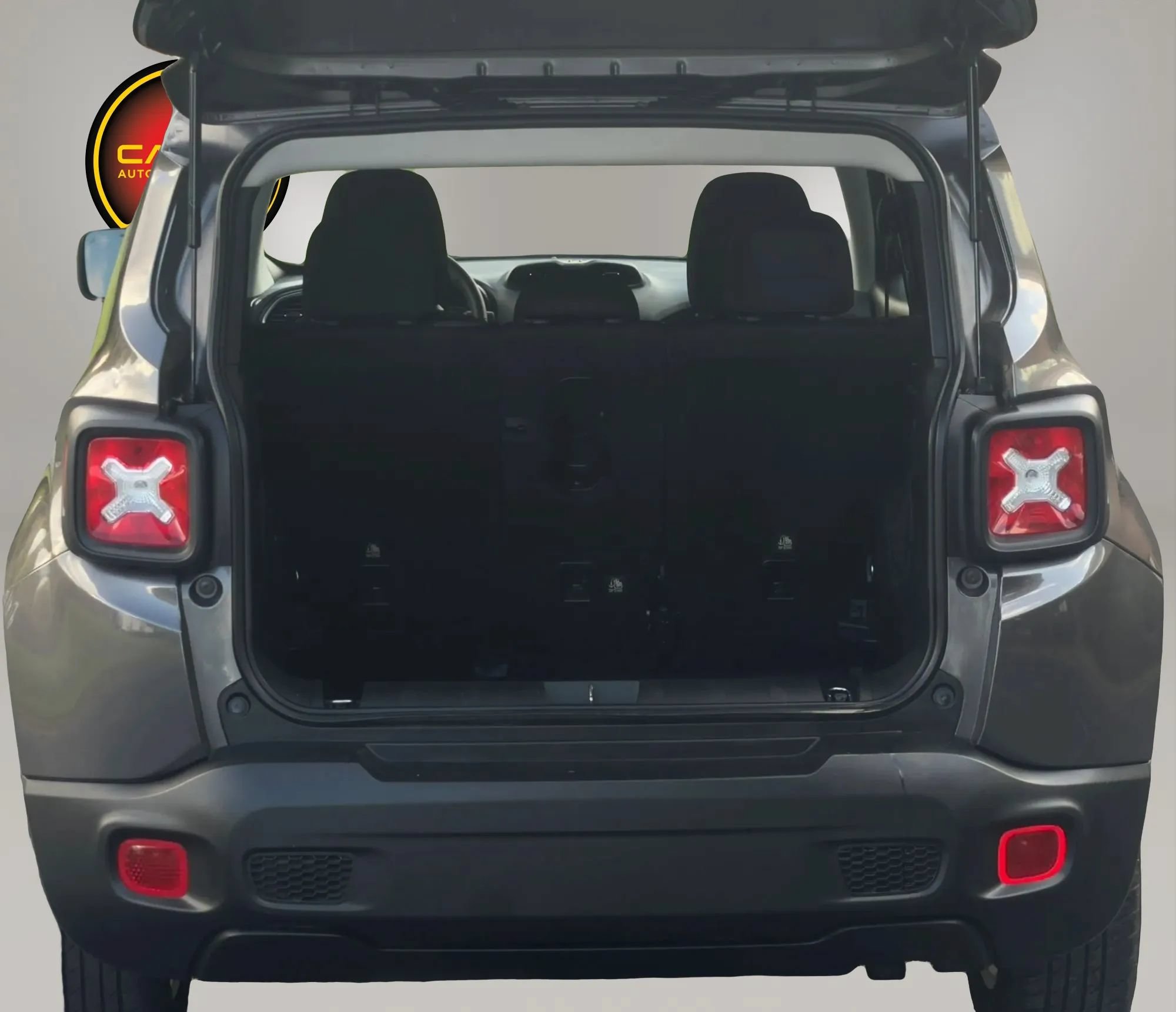 Used 2019 Jeep Renegade Latitude w/ Safety & Security Group II FWD image 34