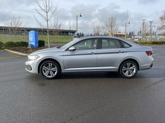 Used 2024 Volkswagen Jetta SE video 2