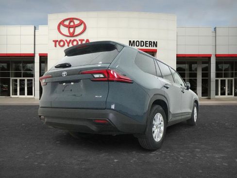 Certified 2026 Toyota Grand Highlander XLE image 16