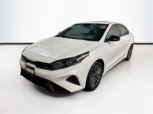 Used 2024 Kia Forte GT-Line w/ GT-Line Premium Package image 3