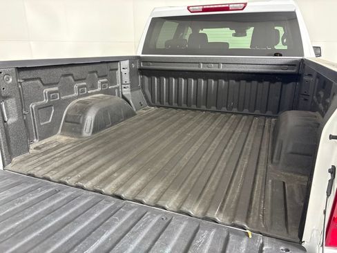 Used 2026 Chevrolet Silverado 1500 Custom AWD/4WD image 15
