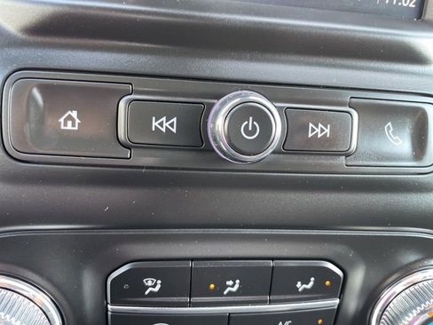 Used 2023 GMC Sierra 1500 Pro w/ Convenience Package image 27