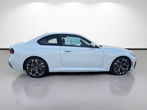 New 2026 BMW 230i Coupe w/ Convenience Package RWD image 2
