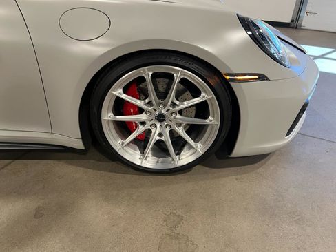 Used 2020 Porsche 911 Carrera 4S image 39
