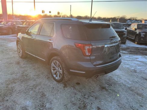Used 2019 Ford Explorer Limited image 3