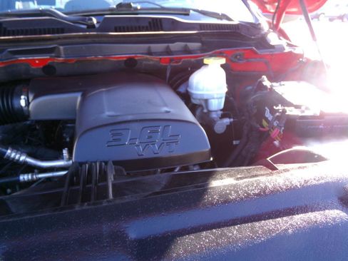 Used 2018 RAM 1500 Tradesman w/ Popular Equipment Group image 28