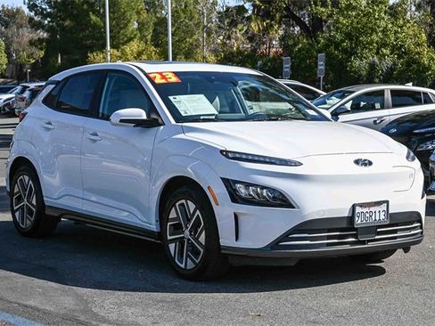 Certified 2023 Hyundai Kona Limited image 3