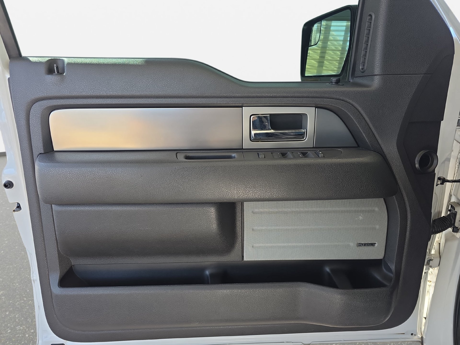 Used 2012 Ford F150 Raptor w/ Raptor Luxury Pkg AWD/4WD image 25