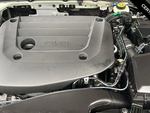 Certified 2023 Volvo XC40 B5 Plus w/ Driver Assist Package image 34