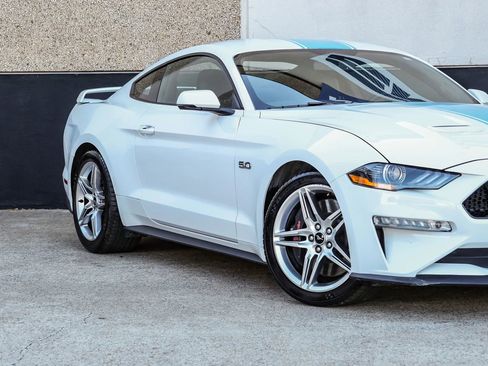 Used 2019 Ford Mustang GT Premium w/ GT Performance Package image 6