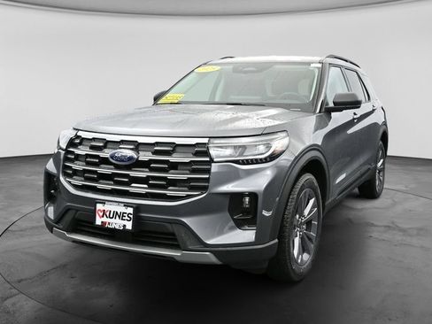 New 2026 Ford Explorer Active w/ Active Comfort Package AWD/4WD image 8