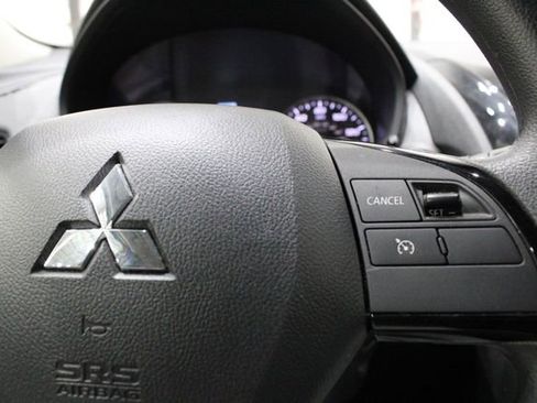 Used 2024 Mitsubishi Eclipse Cross Black Edition image 22