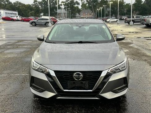 Used 2020 Nissan Sentra SV FWD image 2
