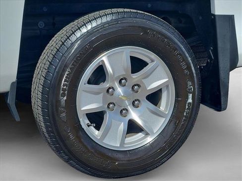 Certified 2018 Chevrolet Silverado 1500 LT w/ All Star Edition AWD/4WD image 10