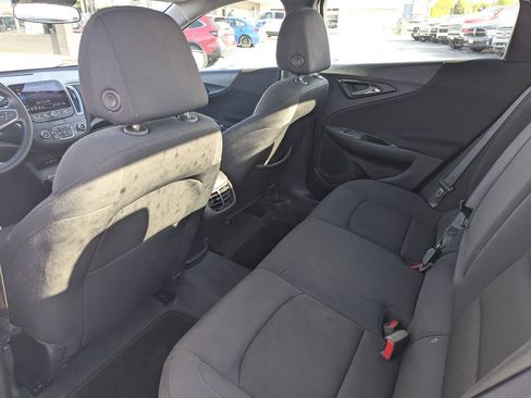 Used 2023 Chevrolet Malibu LT FWD image 30