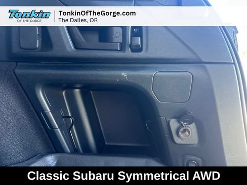 Used 2024 Subaru Outback Premium AWD/4WD image 6