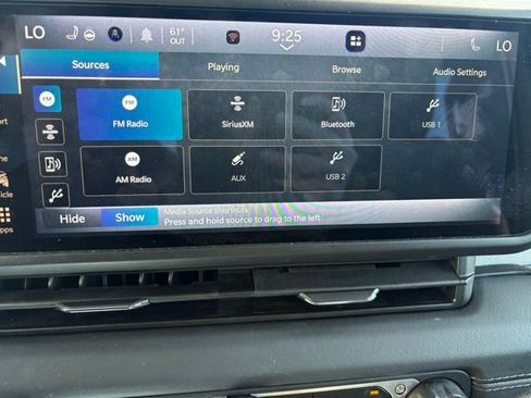 Used 2024 Jeep Wrangler Unlimited Sahara w/ Safety Group AWD/4WD image 5