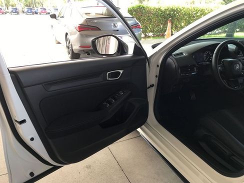 Used 2026 Honda Civic Sport image 15