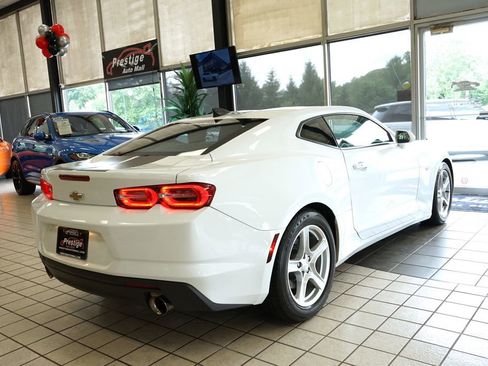 Used 2023 Chevrolet Camaro LT RWD image 15