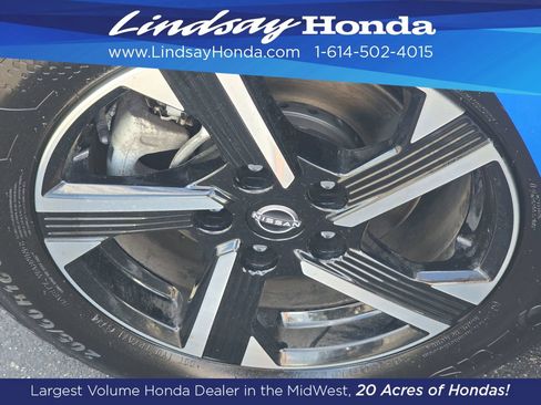 Used 2024 Nissan Sentra SV FWD image 32