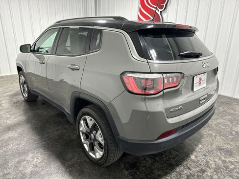 Used 2019 Jeep Compass Limited AWD/4WD image 8
