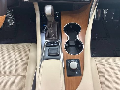 Used 2017 Lexus RX 350 FWD w/ Premium Package image 22