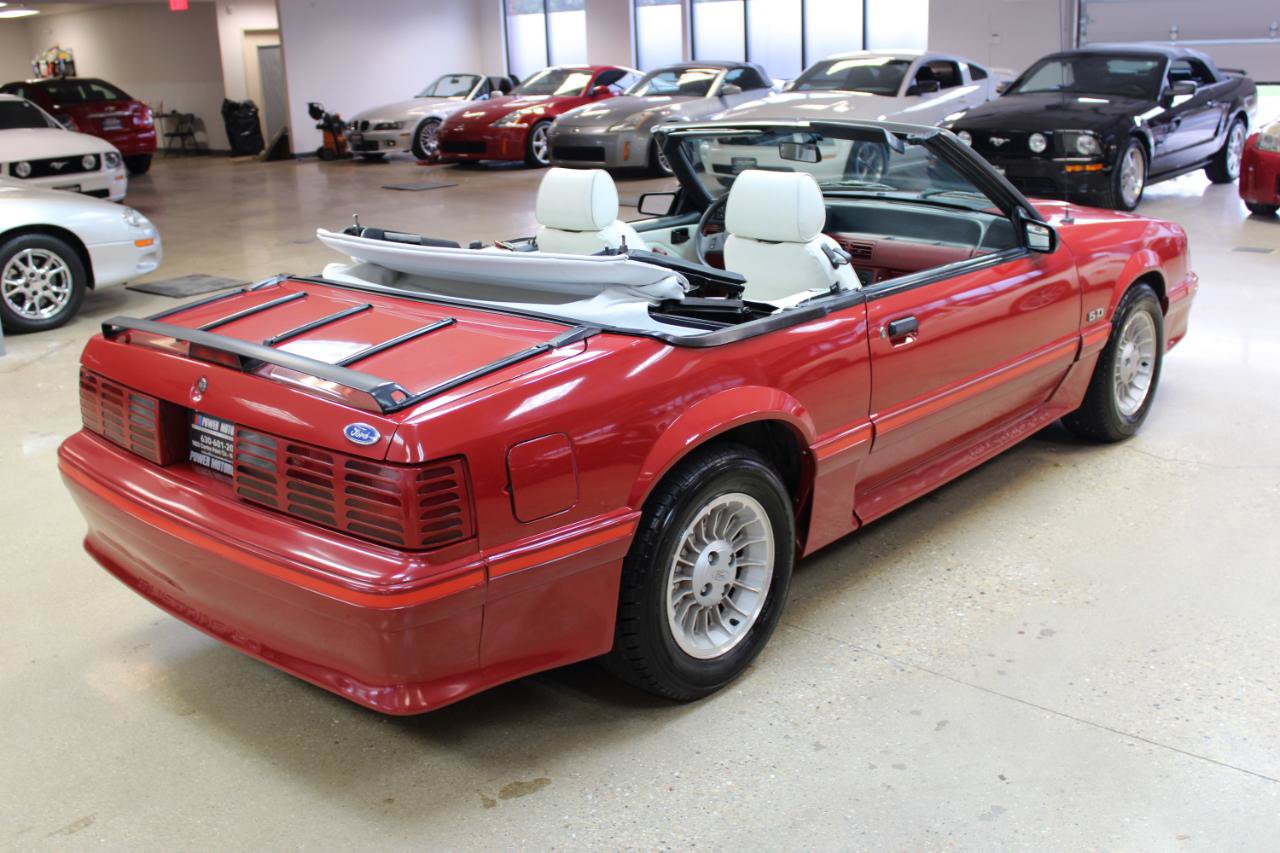 Used 1987 Ford Mustang GT RWD image 33