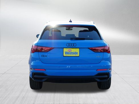Used 2023 Audi Q3 2.0T Premium Plus w/ Premium Plus Package image 6