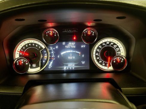 Used 2018 RAM 3500 Laramie w/ Sport Appearance Group image 13