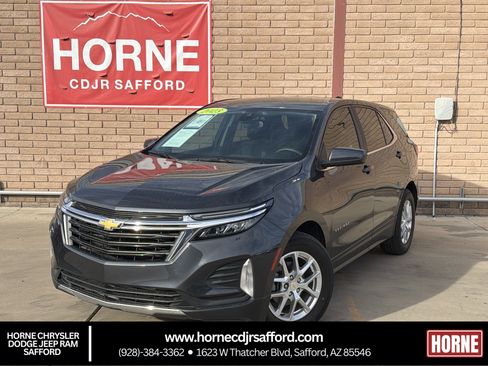 Used 2023 Chevrolet Equinox LT image 1