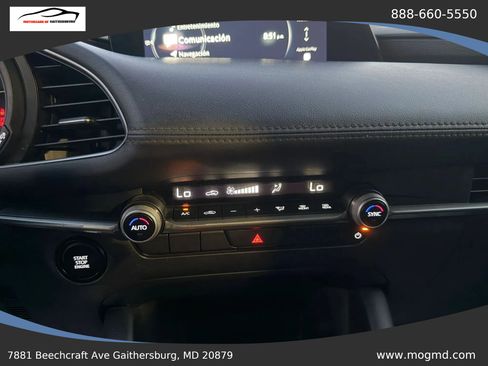Used 2024 MAZDA MAZDA3 s FWD image 35