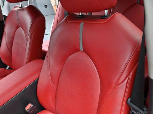 Used 2019 Toyota Camry XSE w/ Driver Assist Package FWD image 14