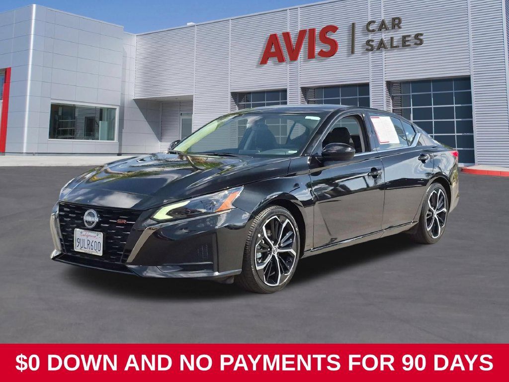 Used 2025 Nissan Altima 2.5 SR FWD image 1