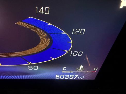 Used 2024 Chevrolet Trax RS w/ Sunroof Package image 38