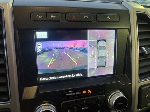 Used 2019 Ford F150 Lariat w/ Equipment Group 502A Luxury image 19