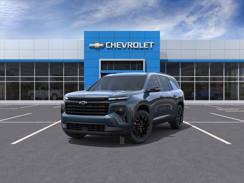 New 2026 Chevrolet Traverse LT w/ Midnight/Sport Edition FWD image 32