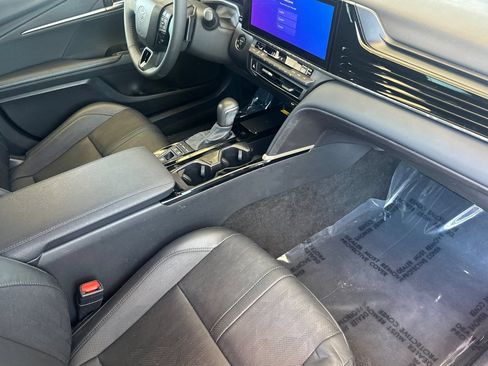 Certified 2025 Toyota Camry XSE FWD image 19