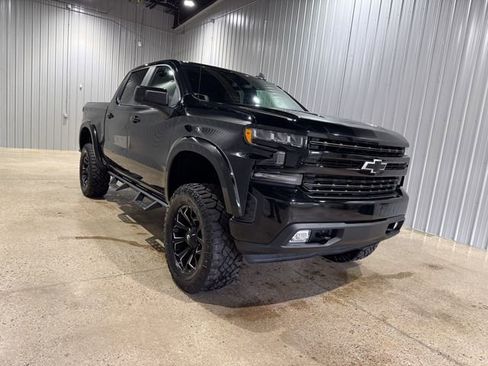 Used 2019 Chevrolet Silverado 1500 RST w/ All-Star Edition image 9