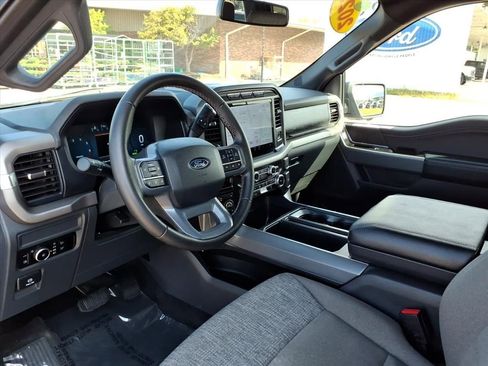 Used 2024 Ford F150 XLT w/ Mobile Office Package image 12