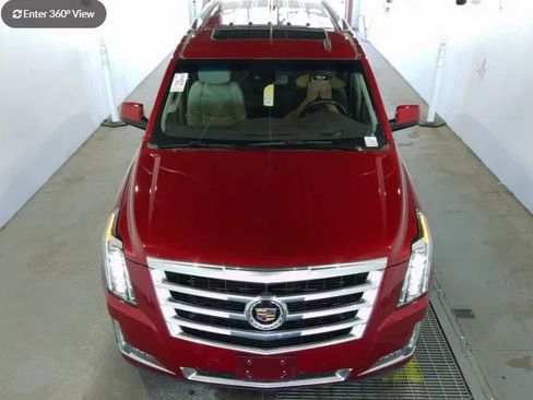 Used 2015 Cadillac Escalade ESV Luxury AWD/4WD image 3