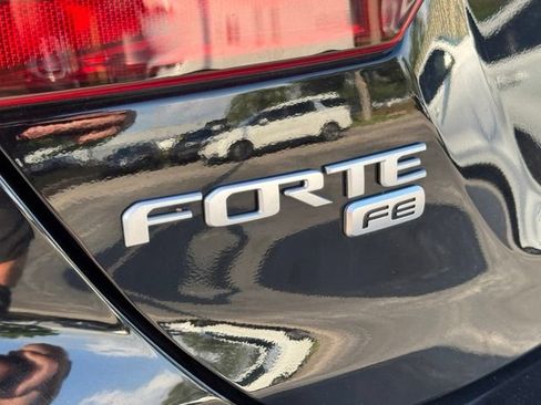 Certified 2024 Kia Forte LX FWD image 3