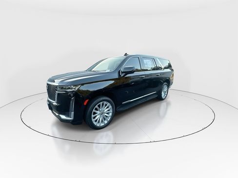 Used 2023 Cadillac Escalade ESV Luxury RWD image 4