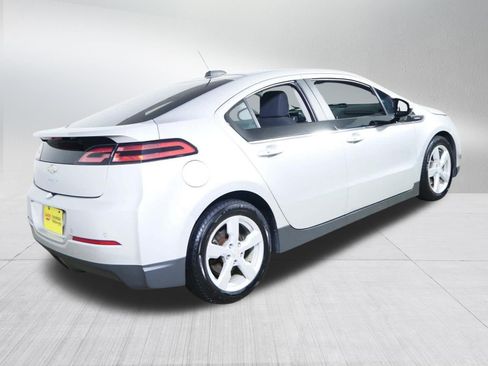 Used 2015 Chevrolet Volt w/ Enhanced Safety Package 1 FWD image 7