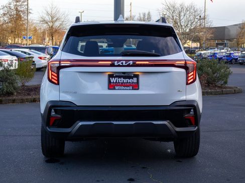 Used 2024 Kia Seltos X-Line image 8