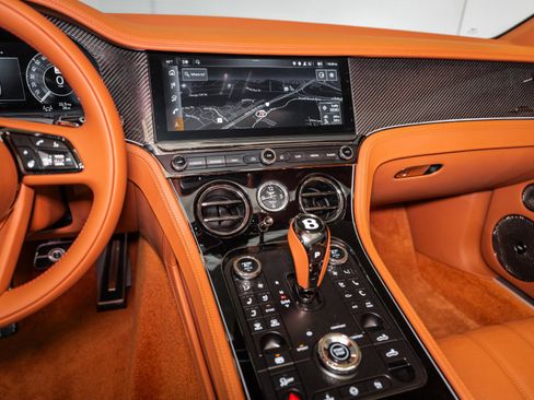Used 2025 Bentley Continental GT Speed image 29