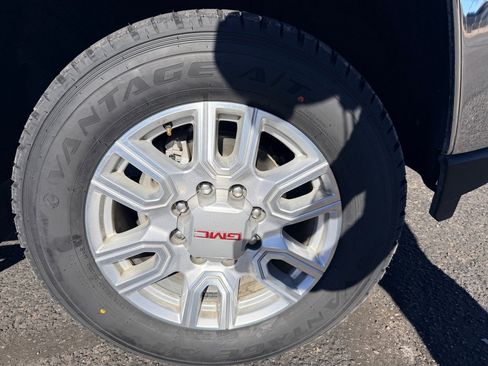 Used 2022 GMC Sierra 2500 SLT w/ Gooseneck/5TH Wheel Package image 46