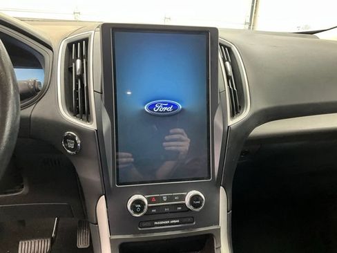Used 2023 Ford Edge SEL AWD/4WD image 10
