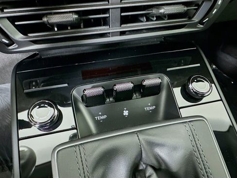 Used 2023 Porsche 911 Carrera GTS image 17