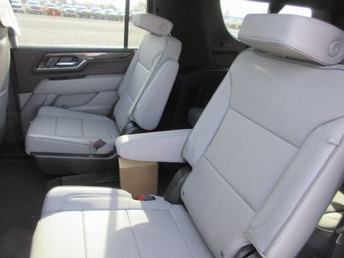 New 2026 GMC Yukon XL Elevation w/ Elevation Premium Package image 14